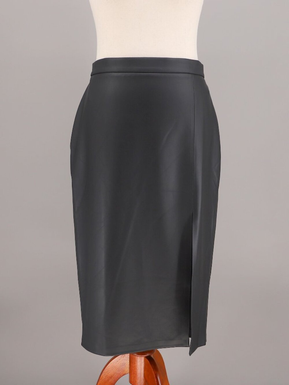 NWT MARCELLA Carly Skirt Vegan Leather Side-Slit Pencil Skirt in Black Size XL